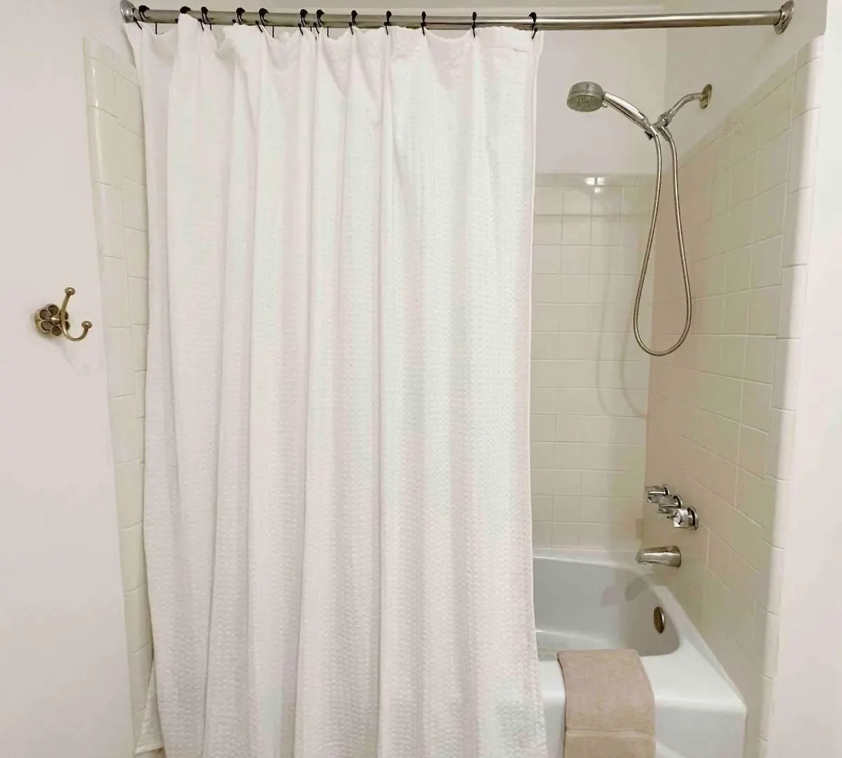 Coastal Oasis W Pool Near And Downtown! *