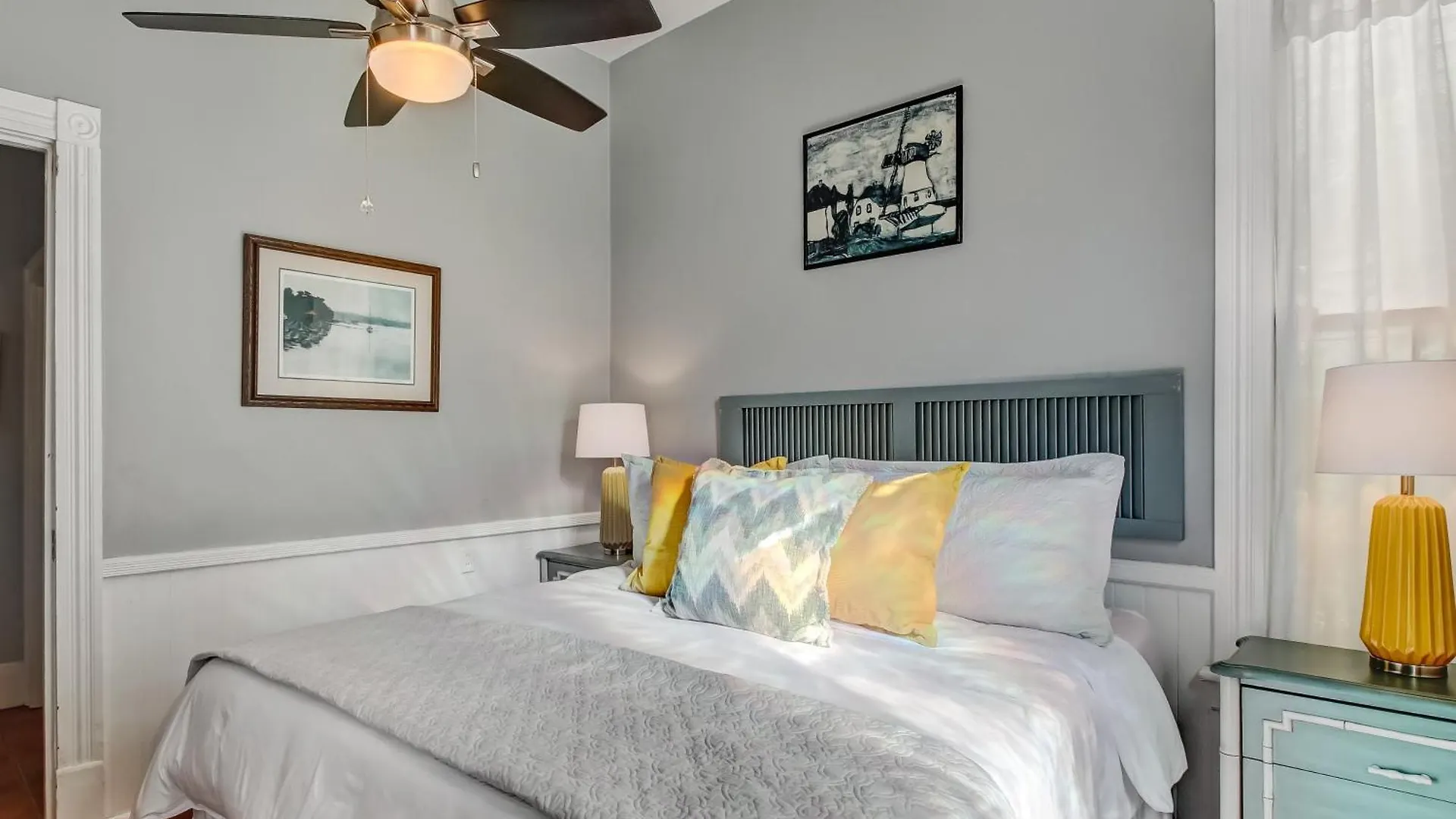 Holiday home Cute Thomas Square Monthly Heated Pool Access By Southern Belle 1388 Savannah