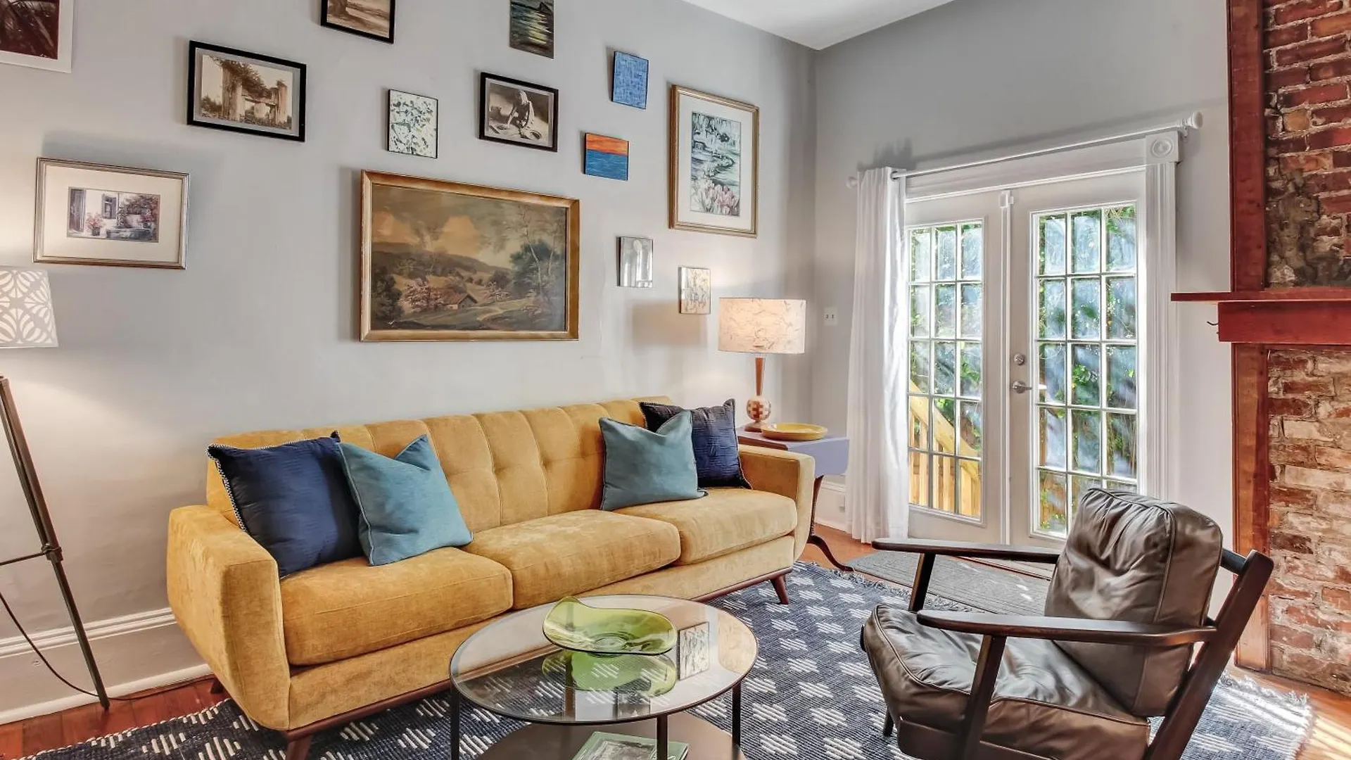Cute Thomas Square Monthly Heated Pool Access By Southern Belle 1388 *
