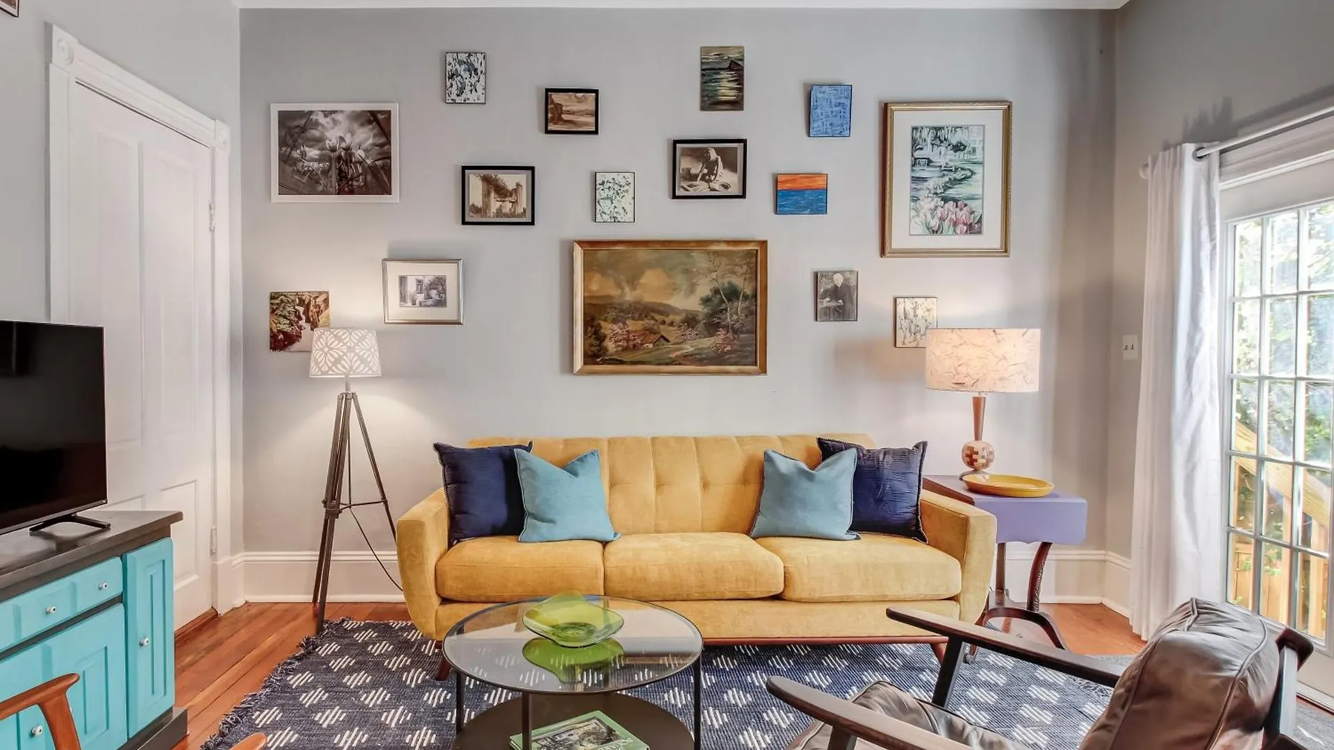 Cute Thomas Square Monthly Heated Pool Access By Southern Belle 1388 Savannah