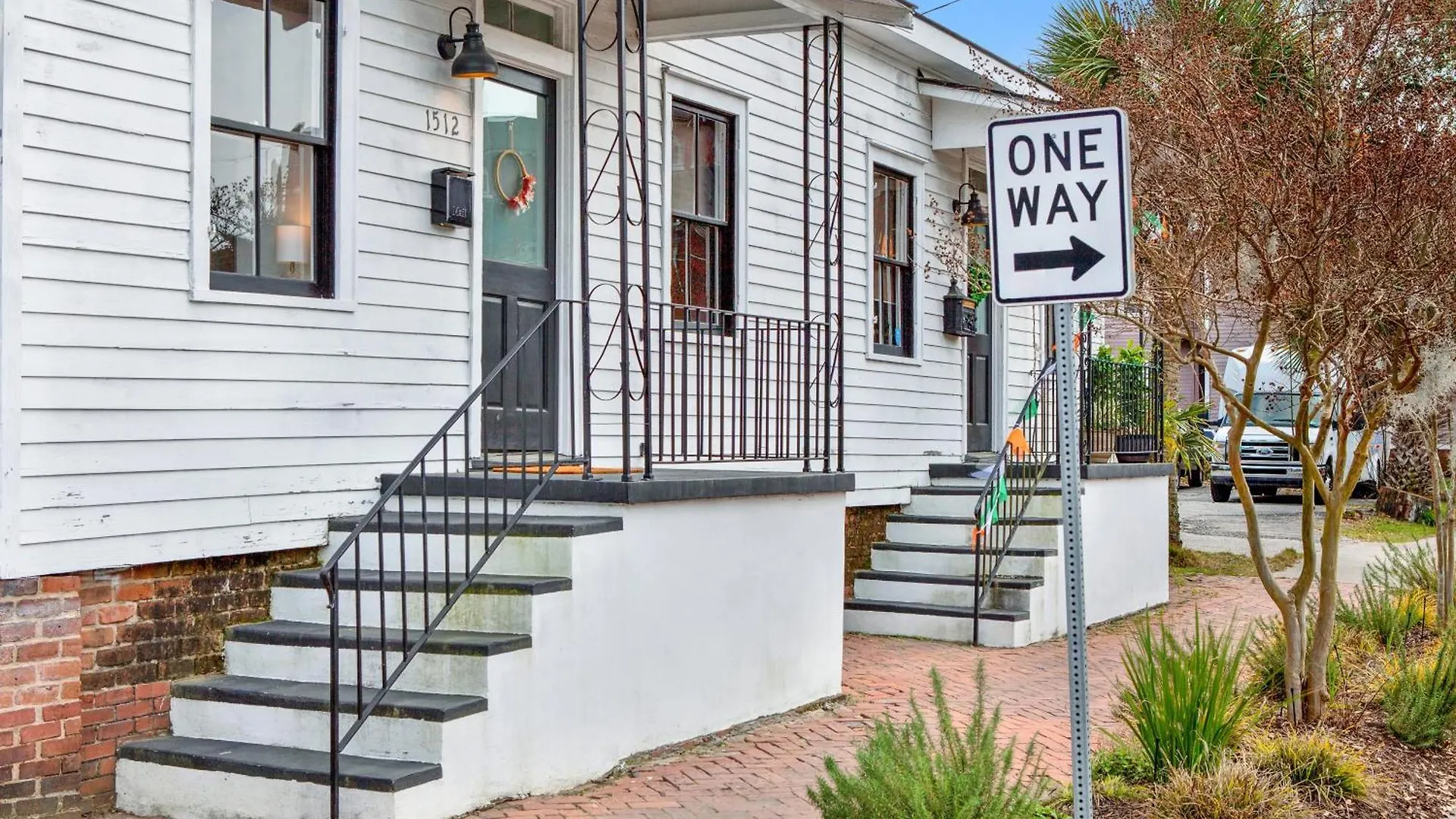 Cozy Near Forsyth Park Monthly Heated Pool Access By Southern Belle 1391 * Savannah