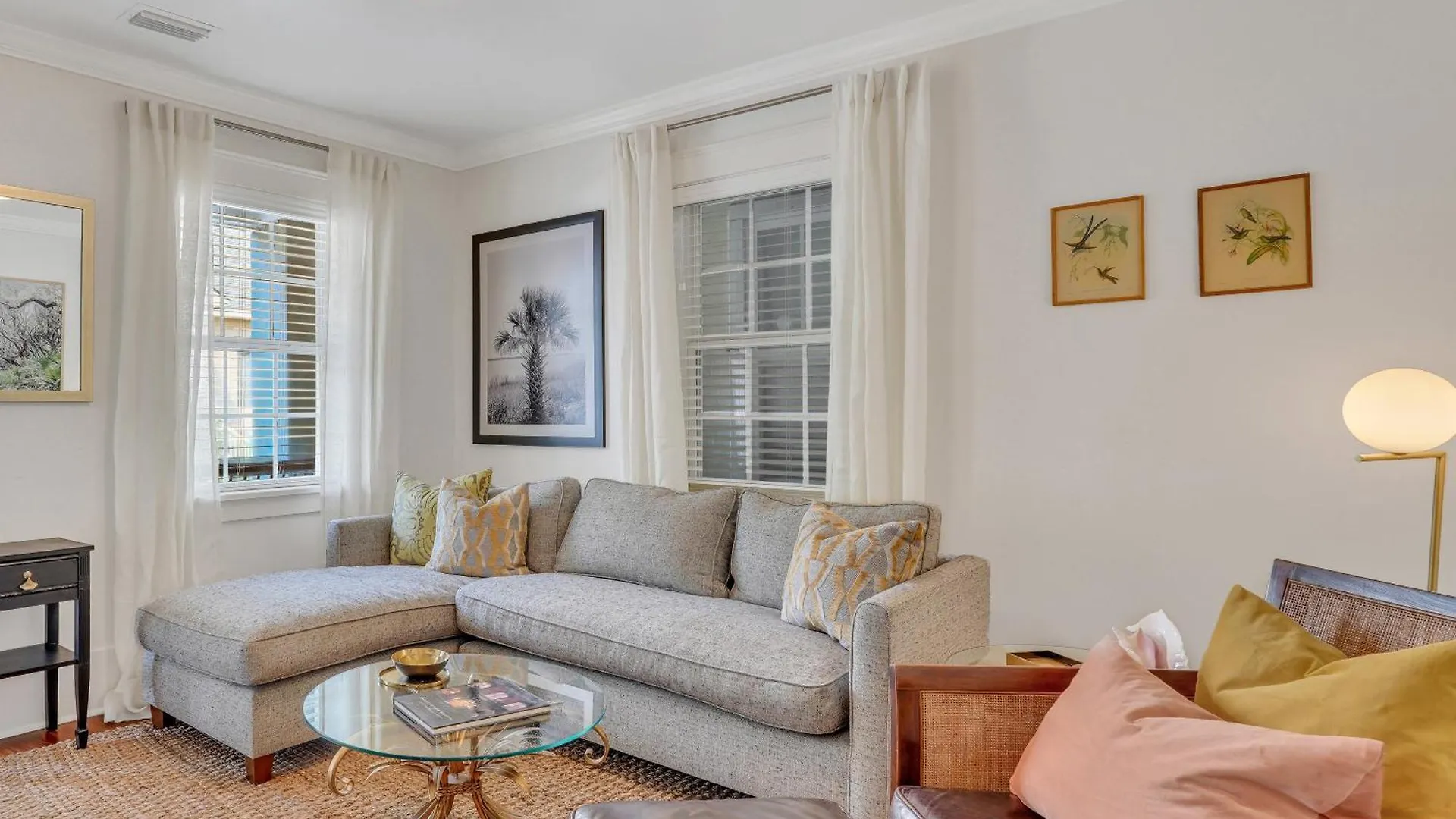 Charming Near Forsyth Park Heated Pool Access Walk To Restaurants Historic Sites 1390 * Savannah