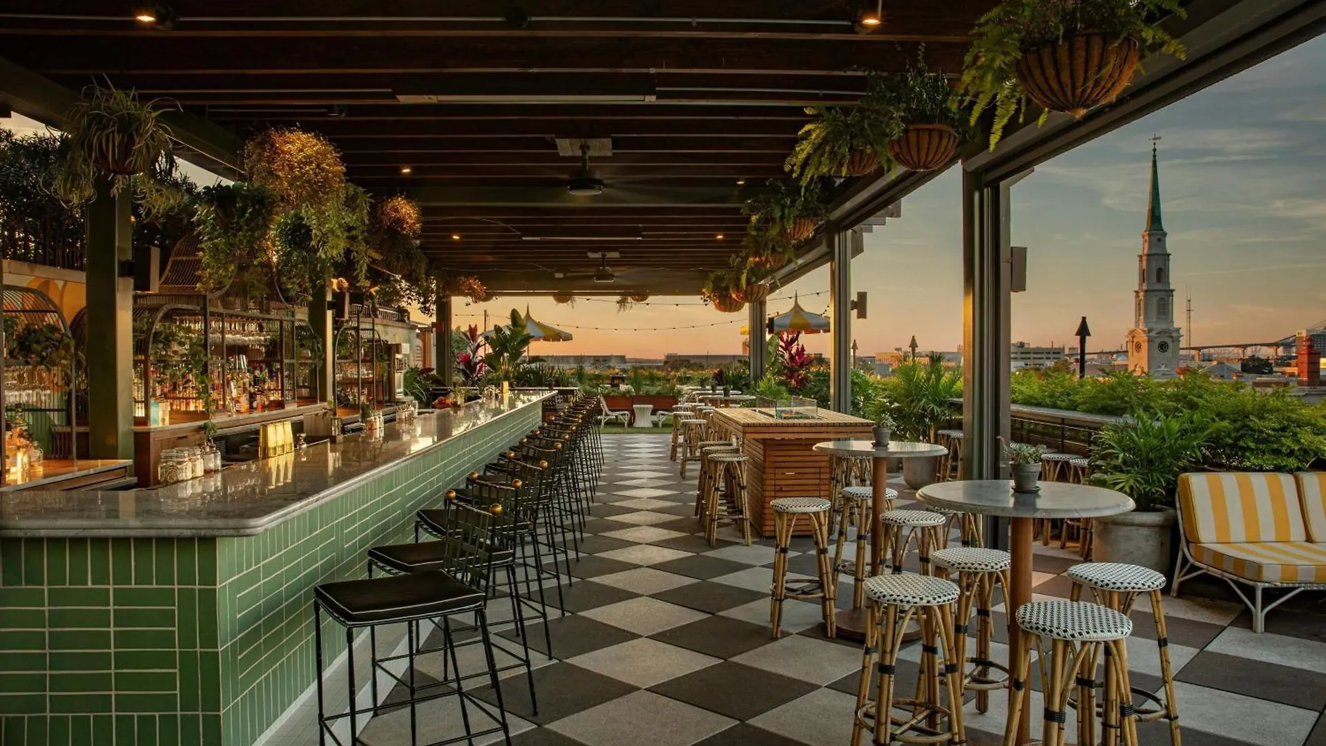 Perry Lane Hotel, A Luxury Collection Hotel, Savannah