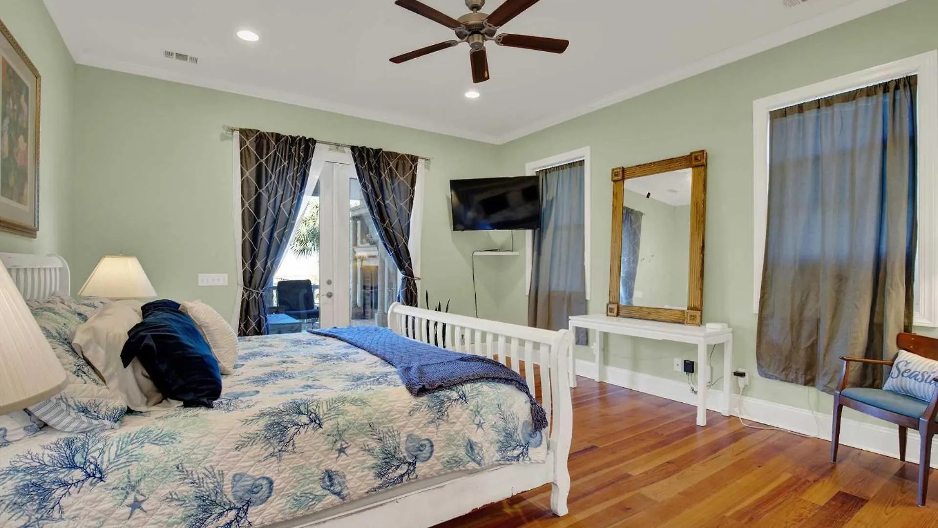 Holiday home Whitemarsh Island Deep Water Estate