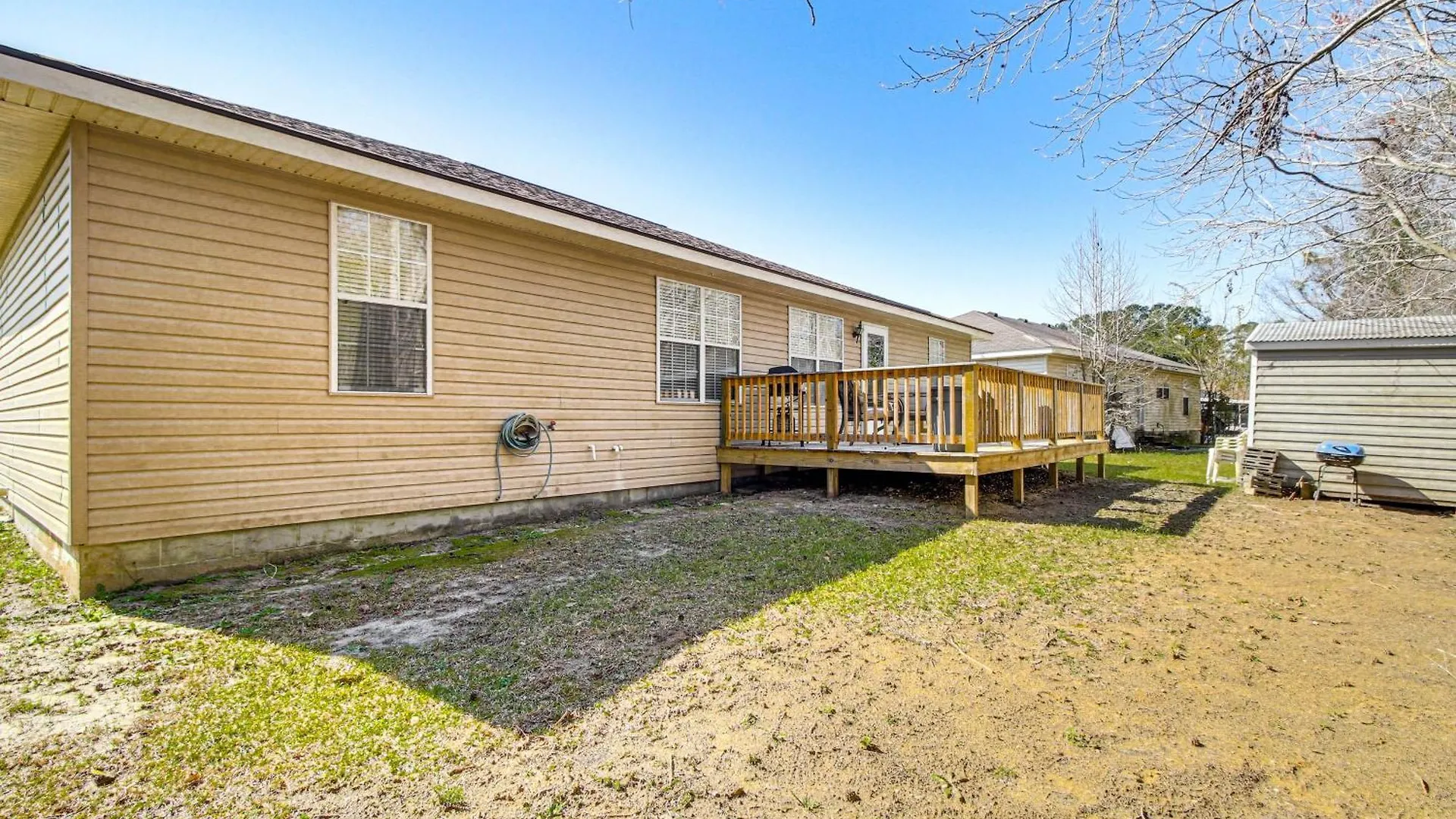 Holiday home 3 Mi To Hunter Army Airfield With Serene Deck *