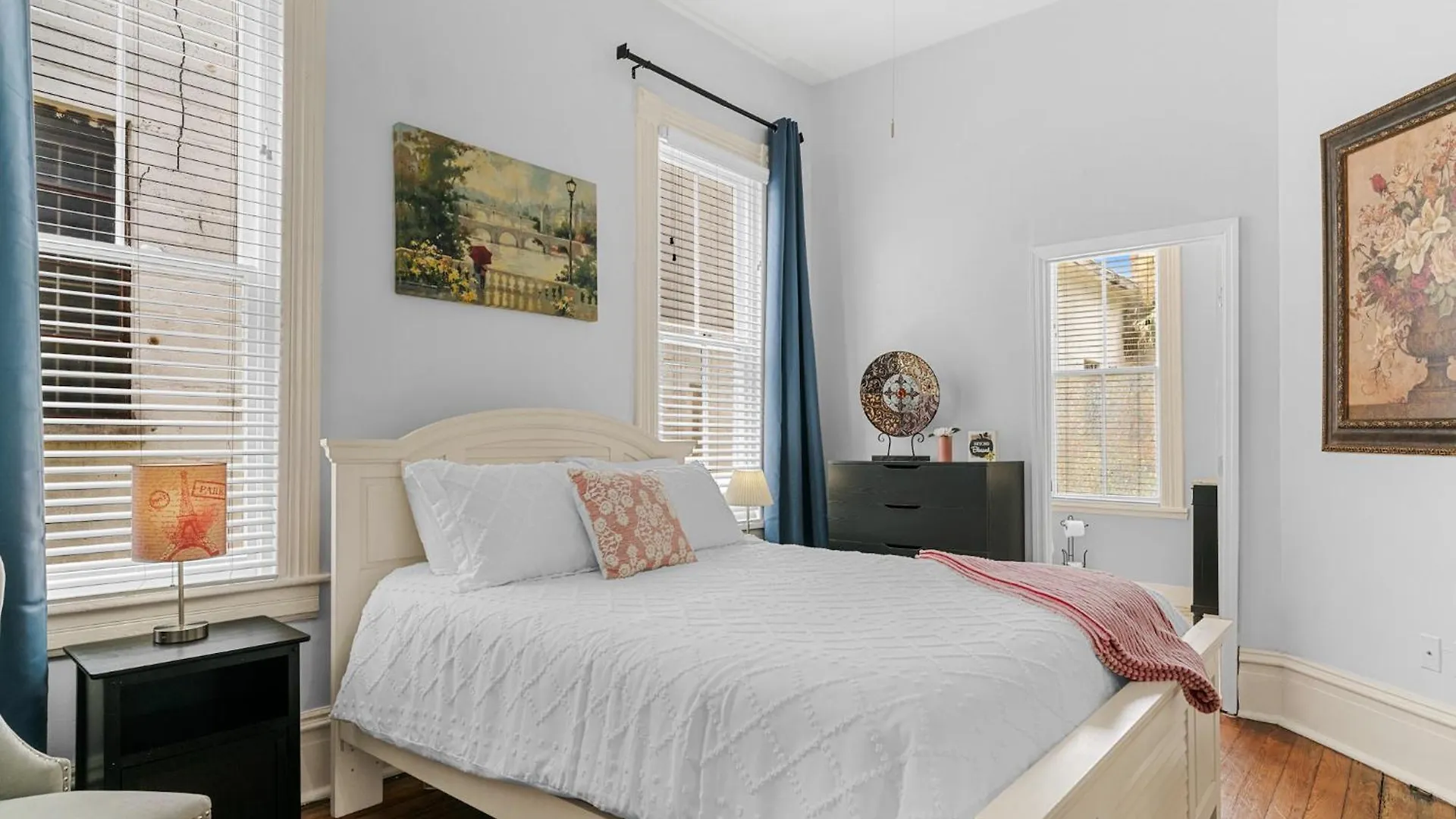 Victorian By Forsyth Park Apartment
