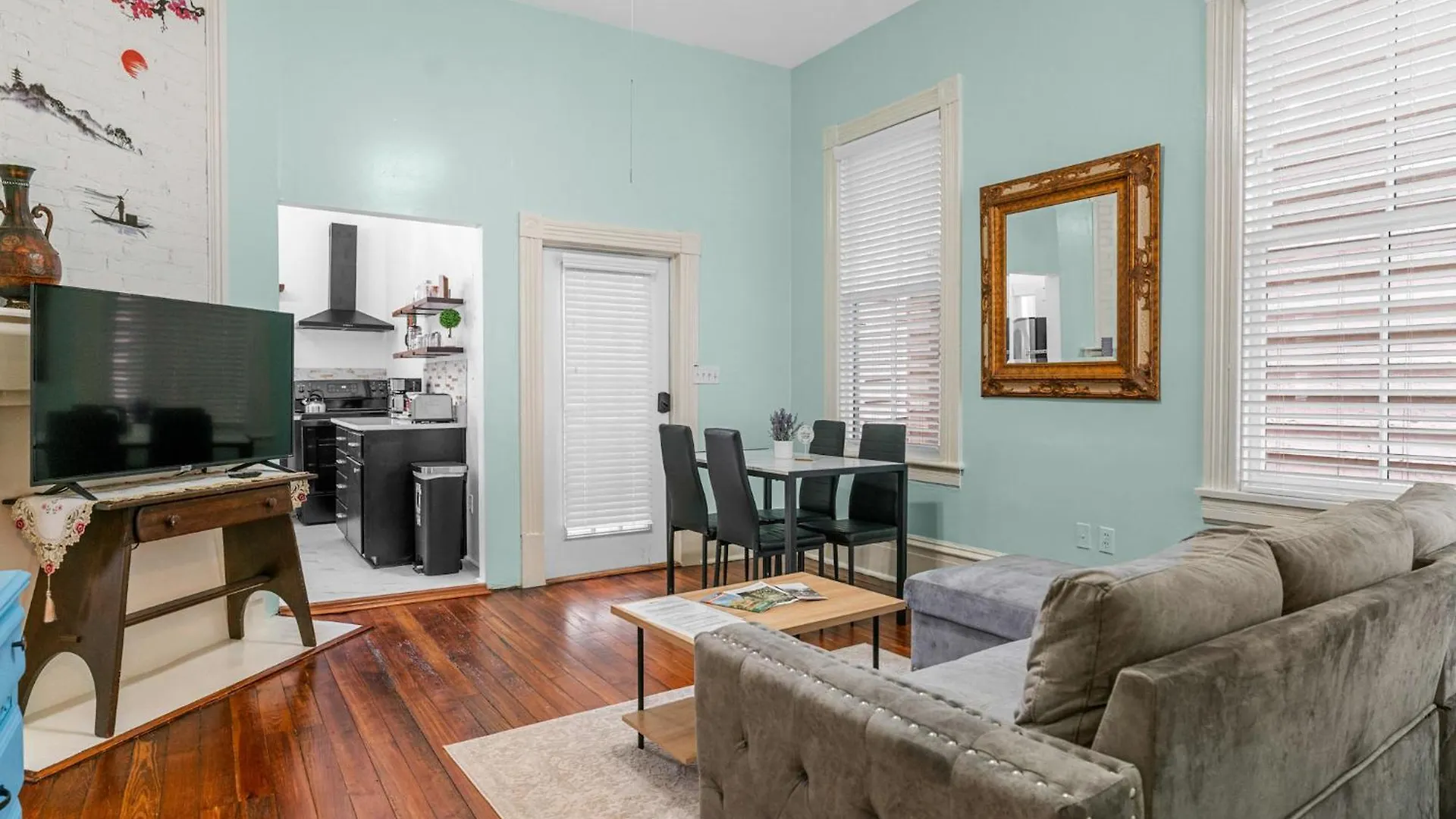 Victorian By Forsyth Park Apartment Savannah