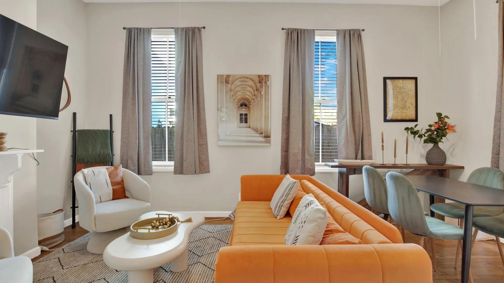 Crawford Square Hideaway Savannah