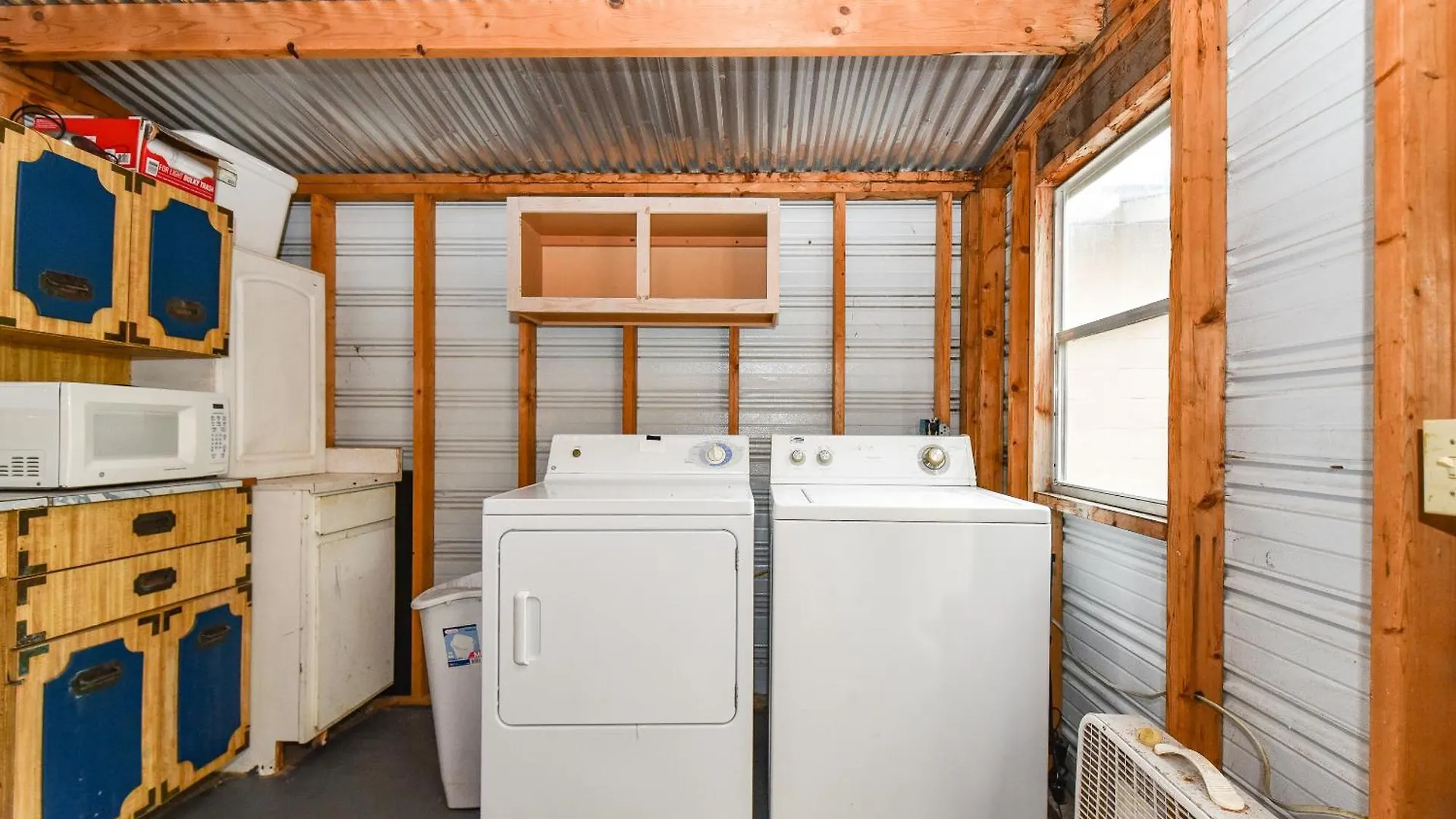 2br Affordable Walkable Duplex Near Forsyth Park Free Parking アパート