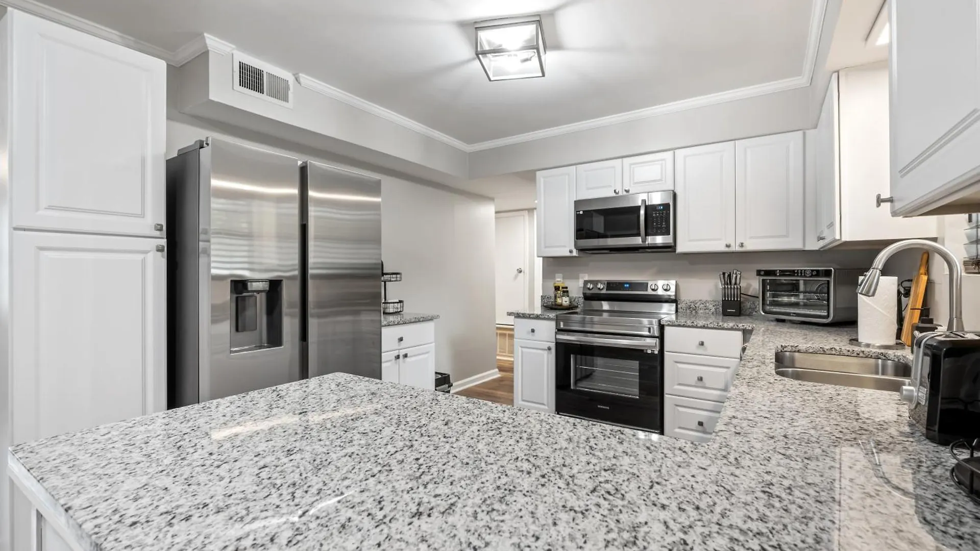 Private In Pooler, Mins From Sva Airportpet Friendly