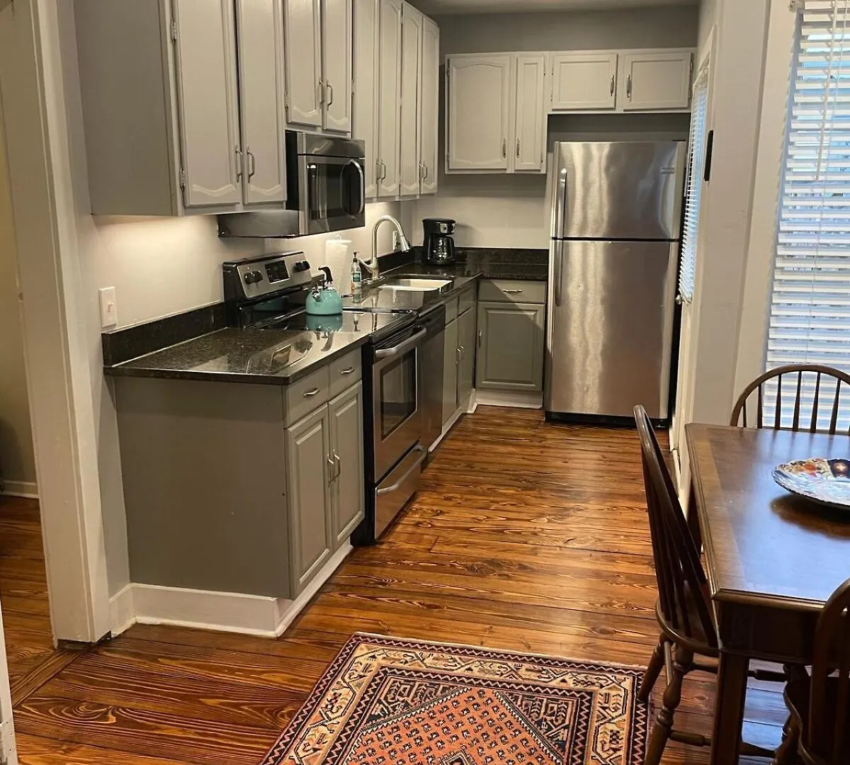 Appartement Historic Downtown King Bed Cottage- Parking And Patio Savannah