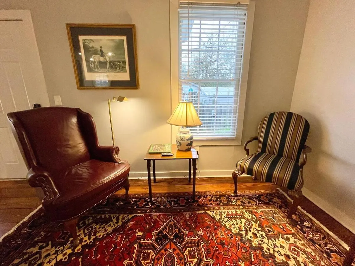 Appartement Historic Downtown King Bed Cottage- Parking And Patio