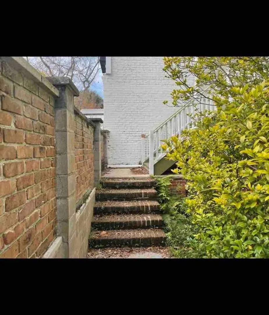 2bdr Victorian District Walk To Forsyth Park! アパート