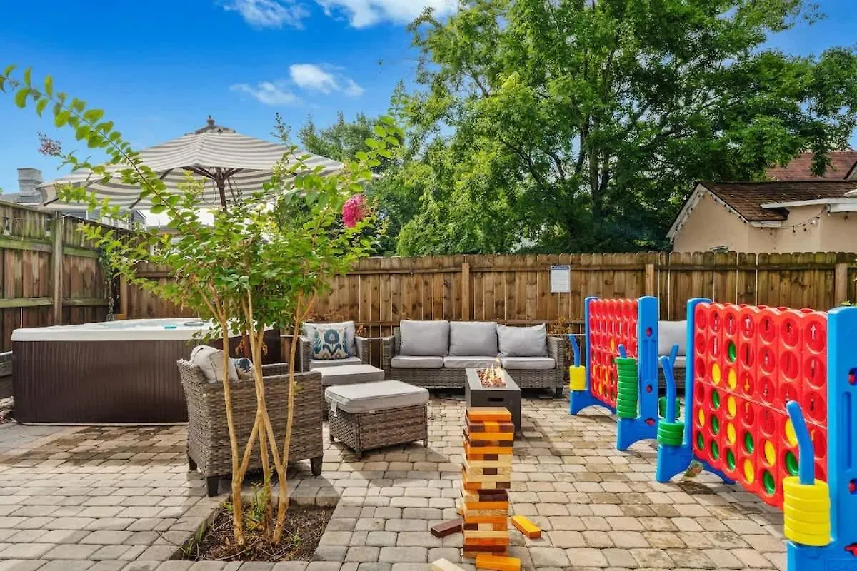Hot Tubs - Dt Duplex - Two Blocks Off Forsyth Park Hébergement de vacances *