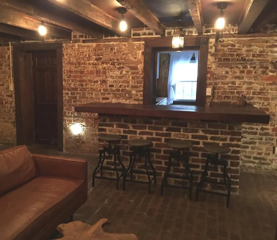 Apartment The Dulinn On York Savannah