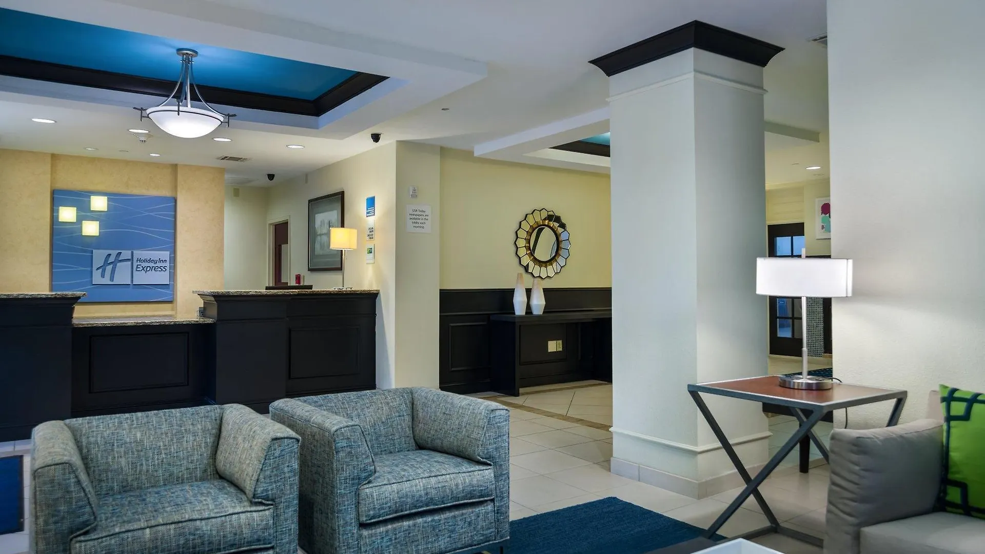 Hotel Express & Midtown By Ihg