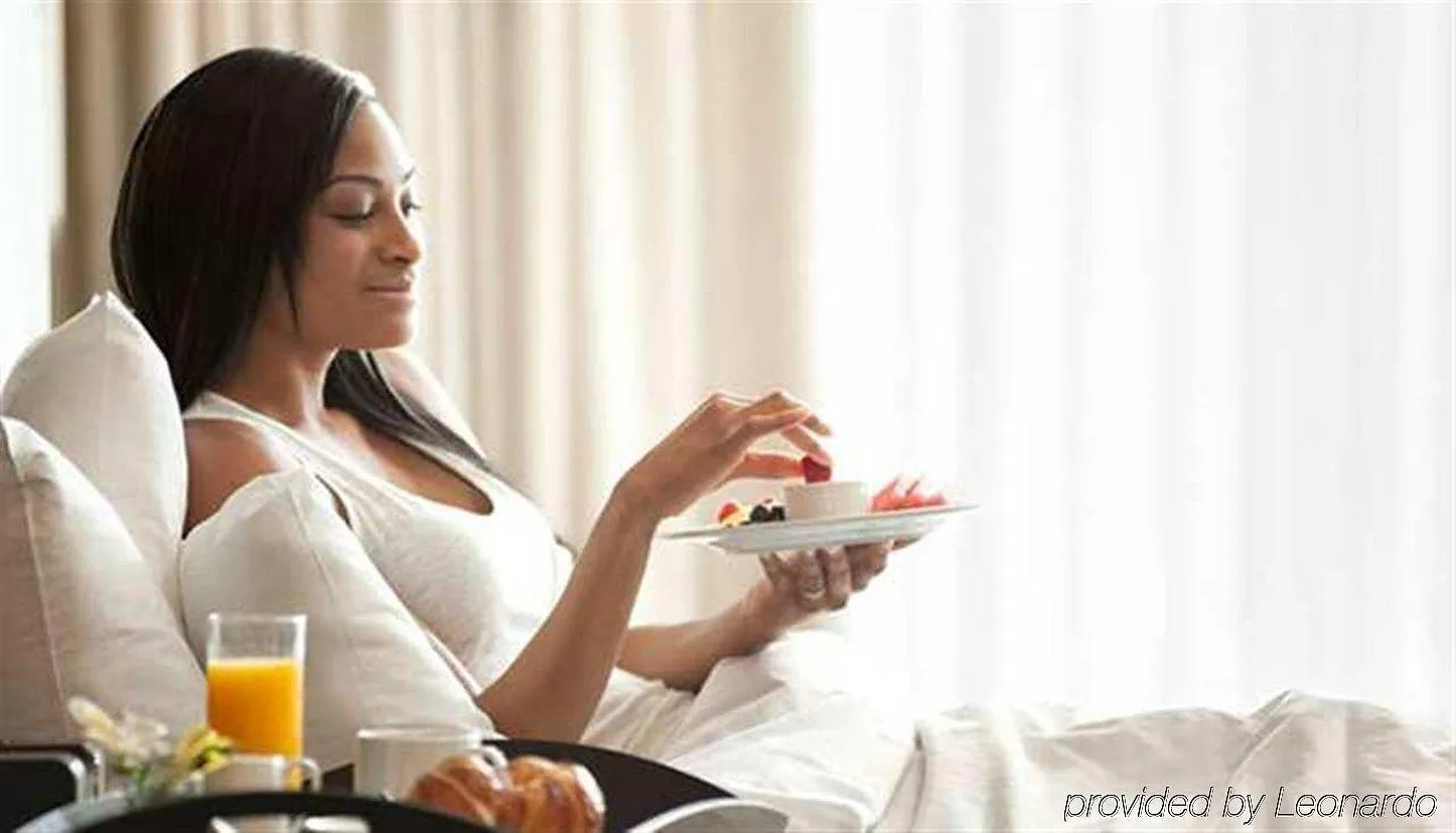 Doubletree By Hilton Historic 4* Savannah