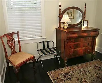Galloway House 2*