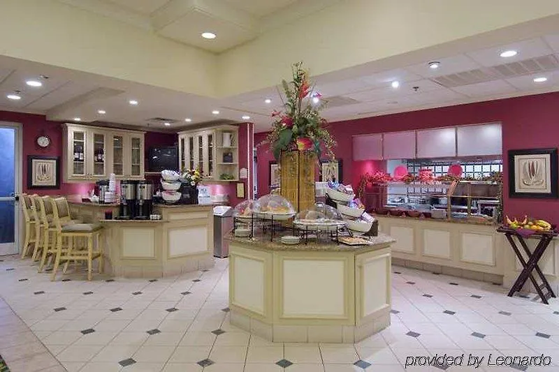 Hilton Garden Airport Savannah