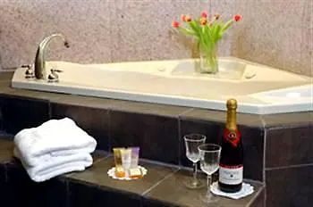 Hotel At Mulberry Grove (adults Only)