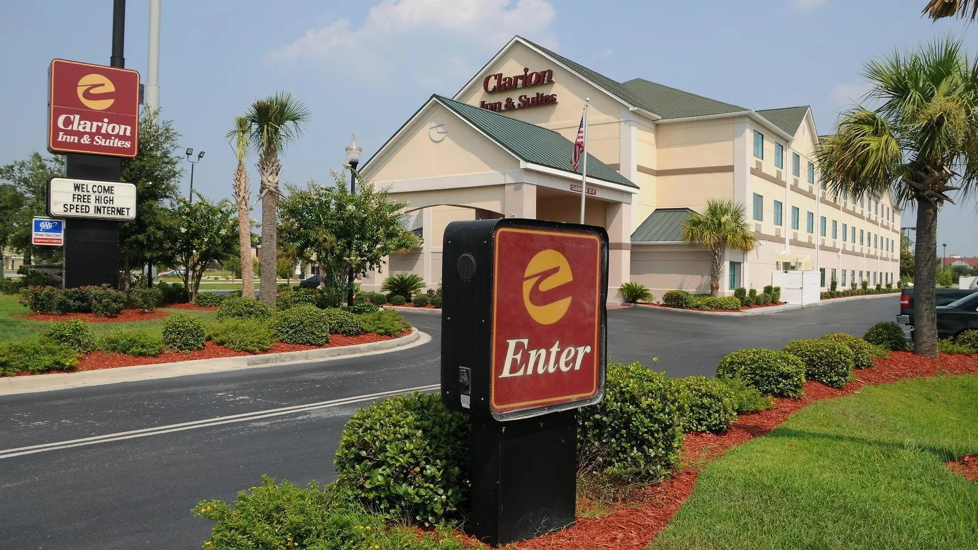 Country & By Radisson, Gateway, Ga Hotel Savannah
