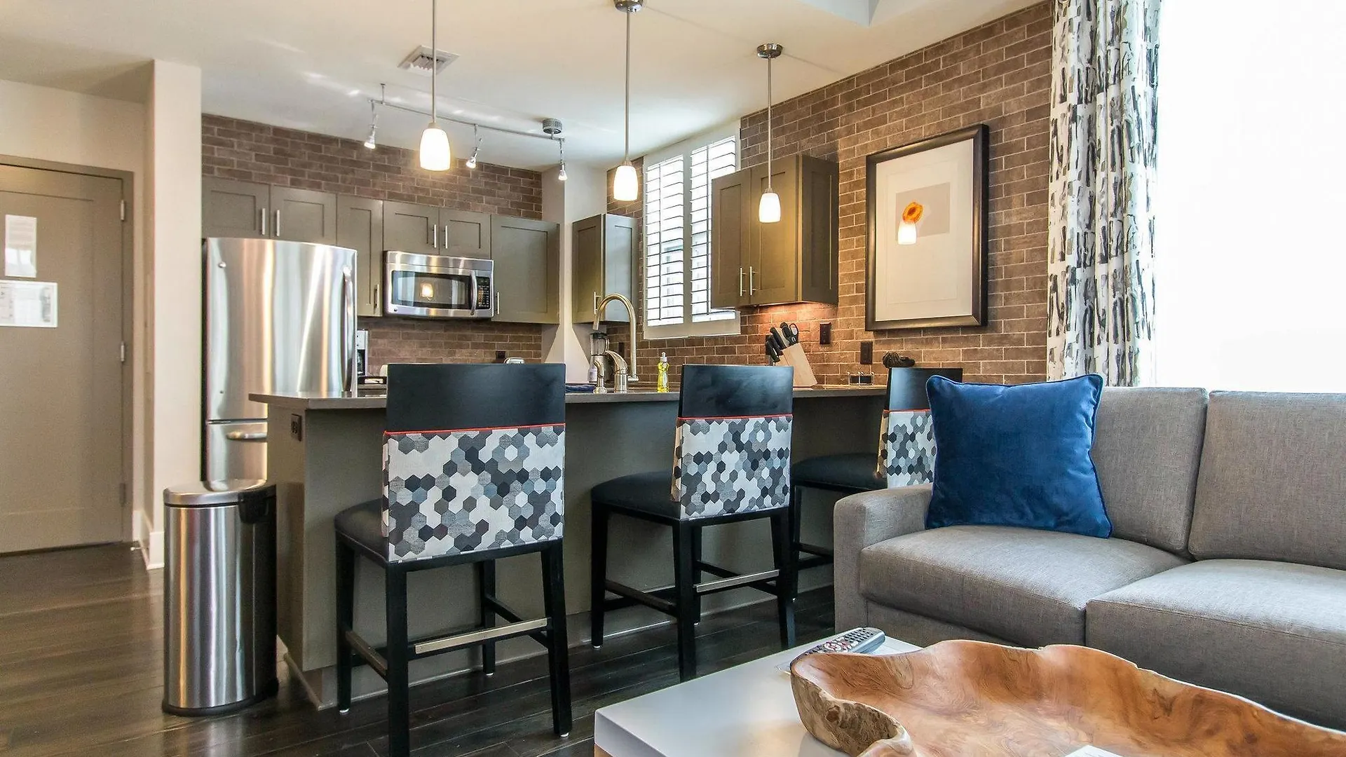 Bluegreen Vacations Homes At Ellis Square, Ascend 3*