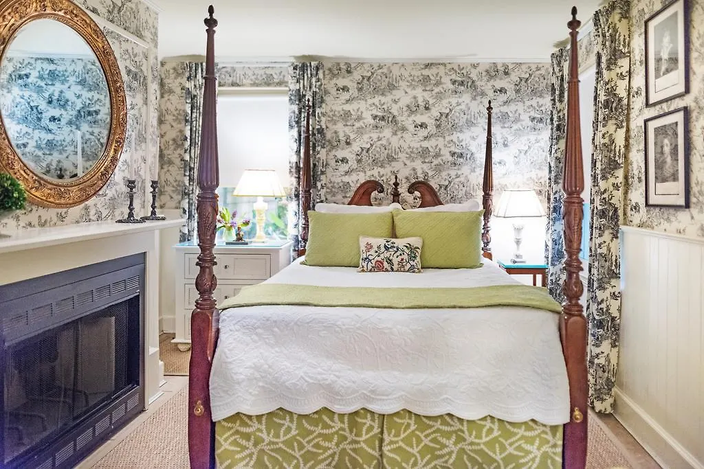 Bed and Breakfast Catherine Ward House Σαβάνα