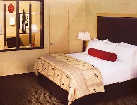 Doubletree By Hilton Airport Hotel 4*