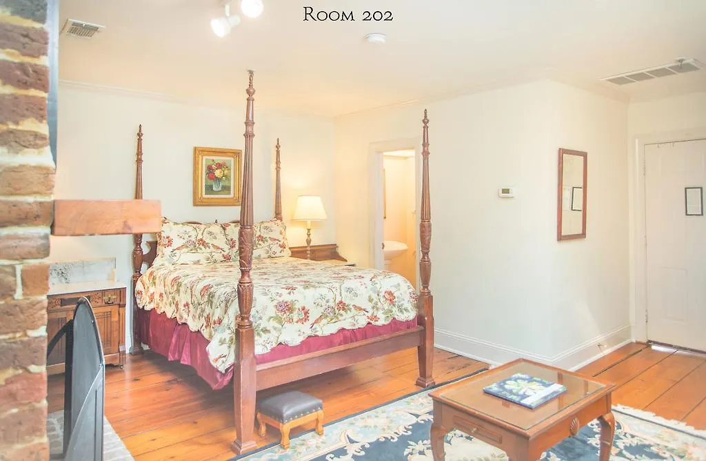 17 Hundred 90 And Restaurant 3* Savannah