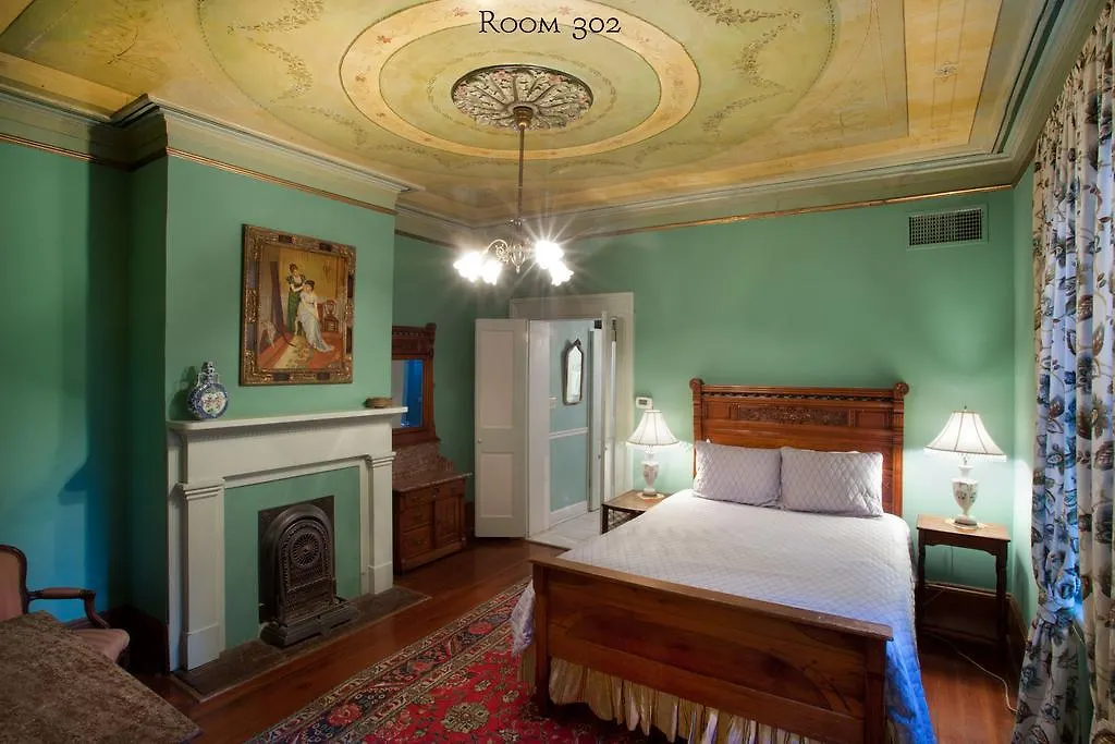 17 Hundred 90 And Restaurant Inn Savannah