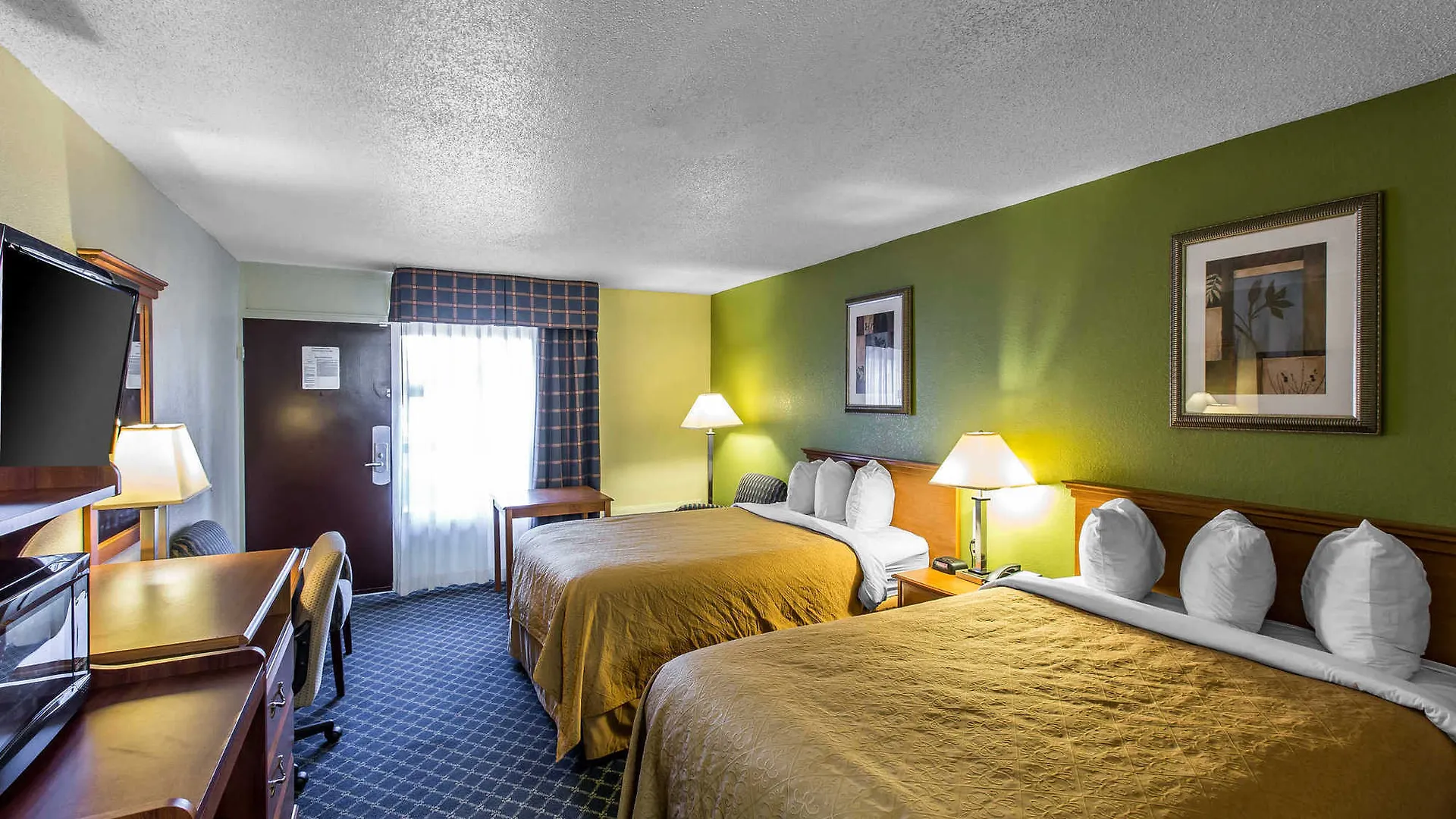 Quality Midtown 2*