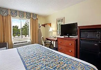 Baymont By Wyndham Midtown