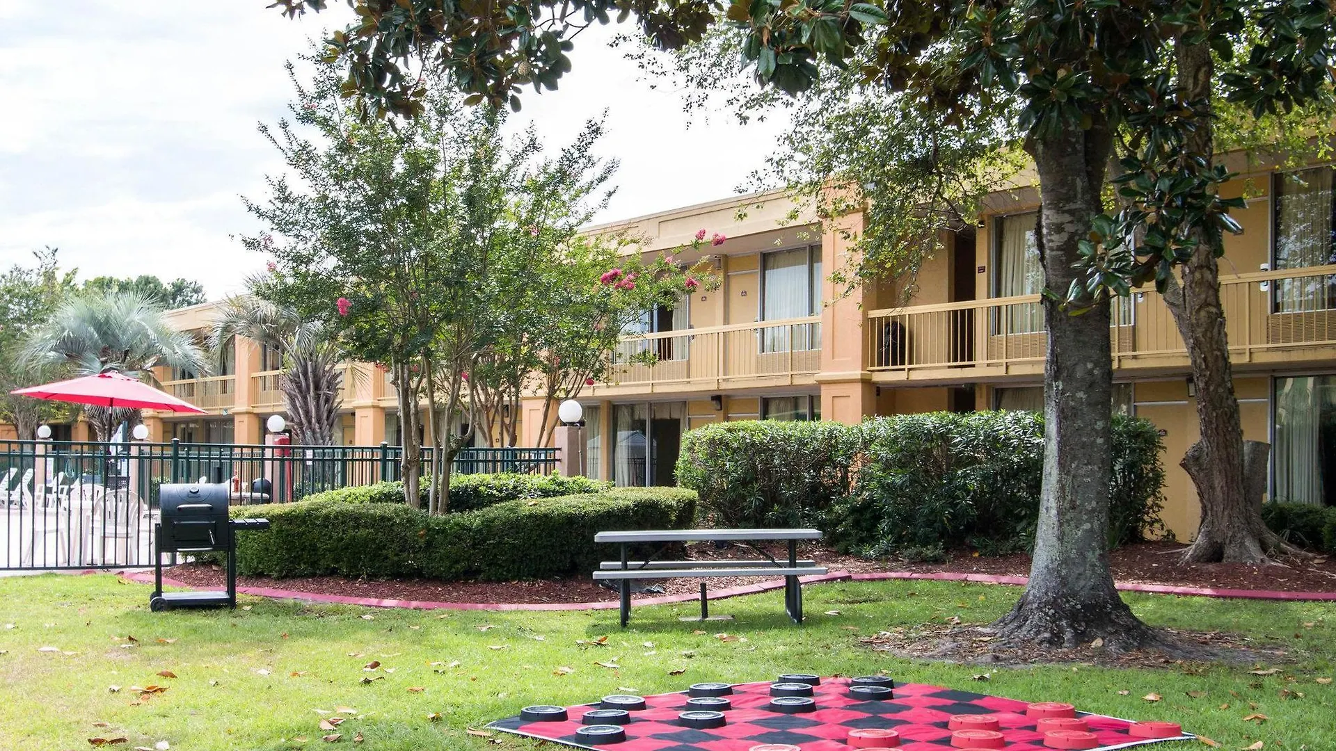 Econo Choice I-95 Gateway Hotel