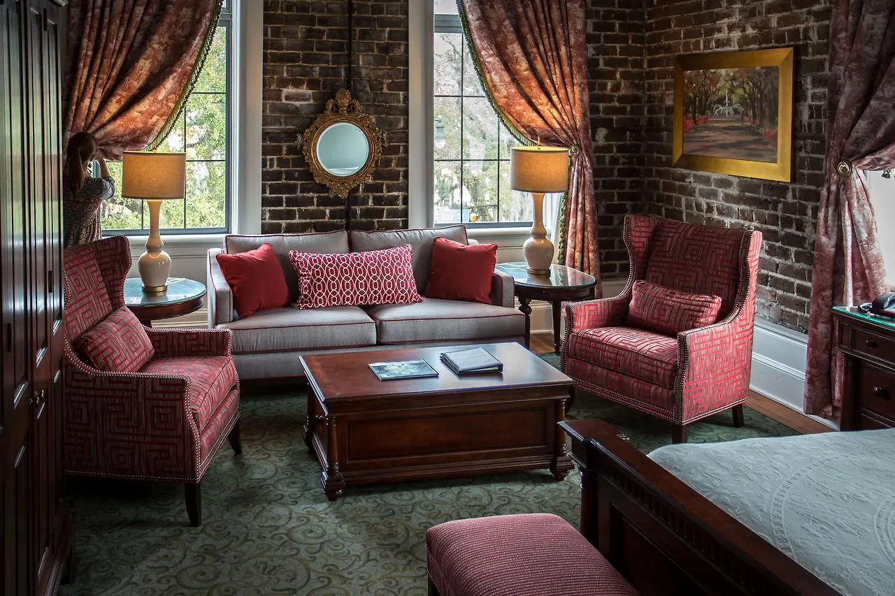 East Bay Inn, Historic Of Collection Hotel 3*