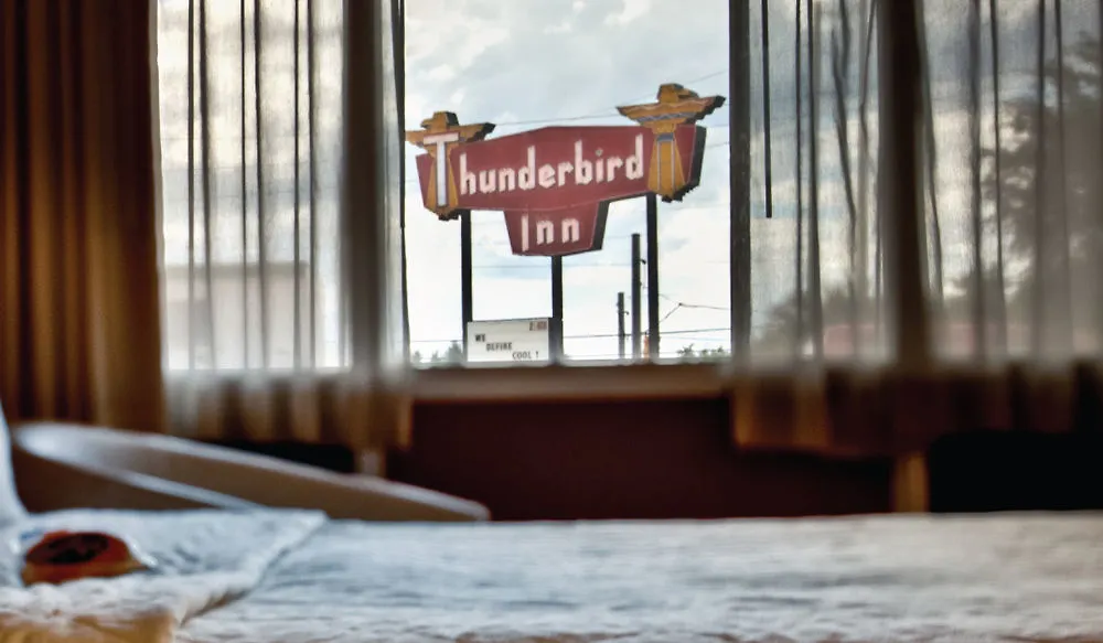 Otel The Thunderbird 3*