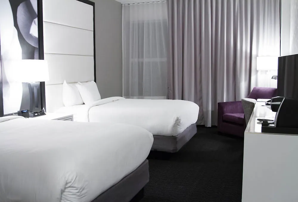Tryp By Wyndham Savannah
