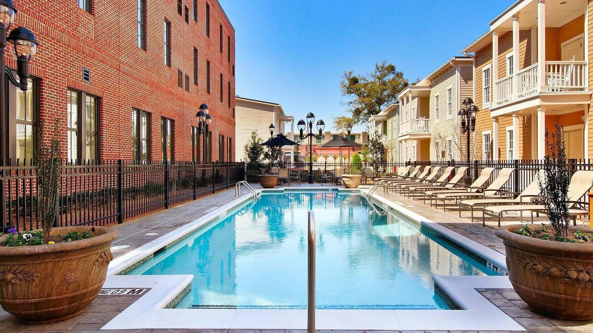 Downtown Historic District Hotel Savannah