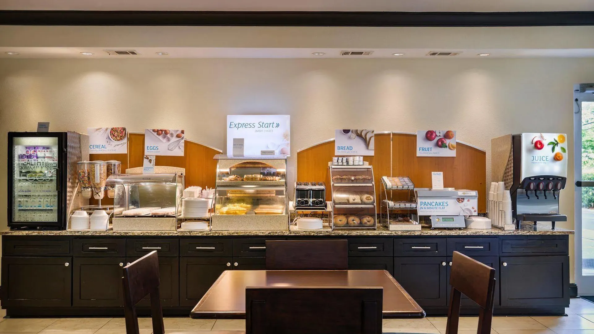 Express & Midtown By Ihg Hotel 3*