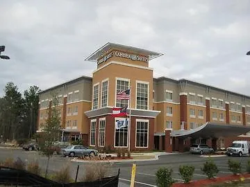 Doubletree By Hilton Airport 4*
