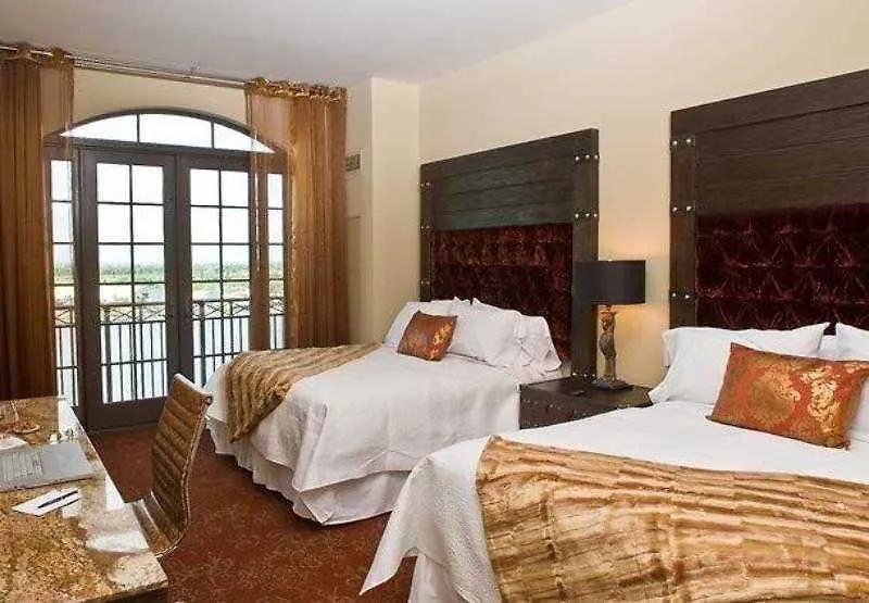 The Bohemian Riverfront, Autograph Collection Hotel