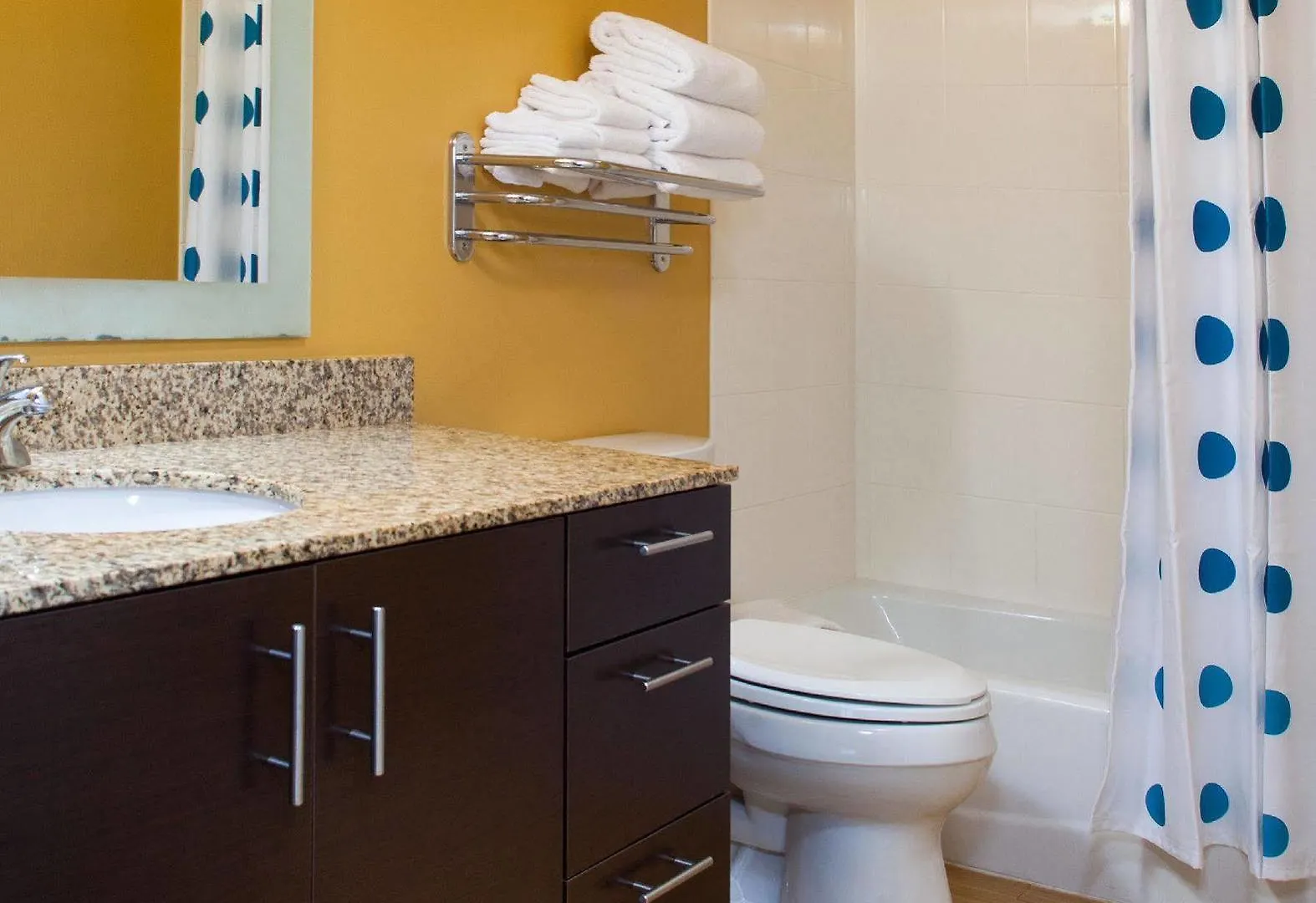 Towneplace By Marriott Airport 3*