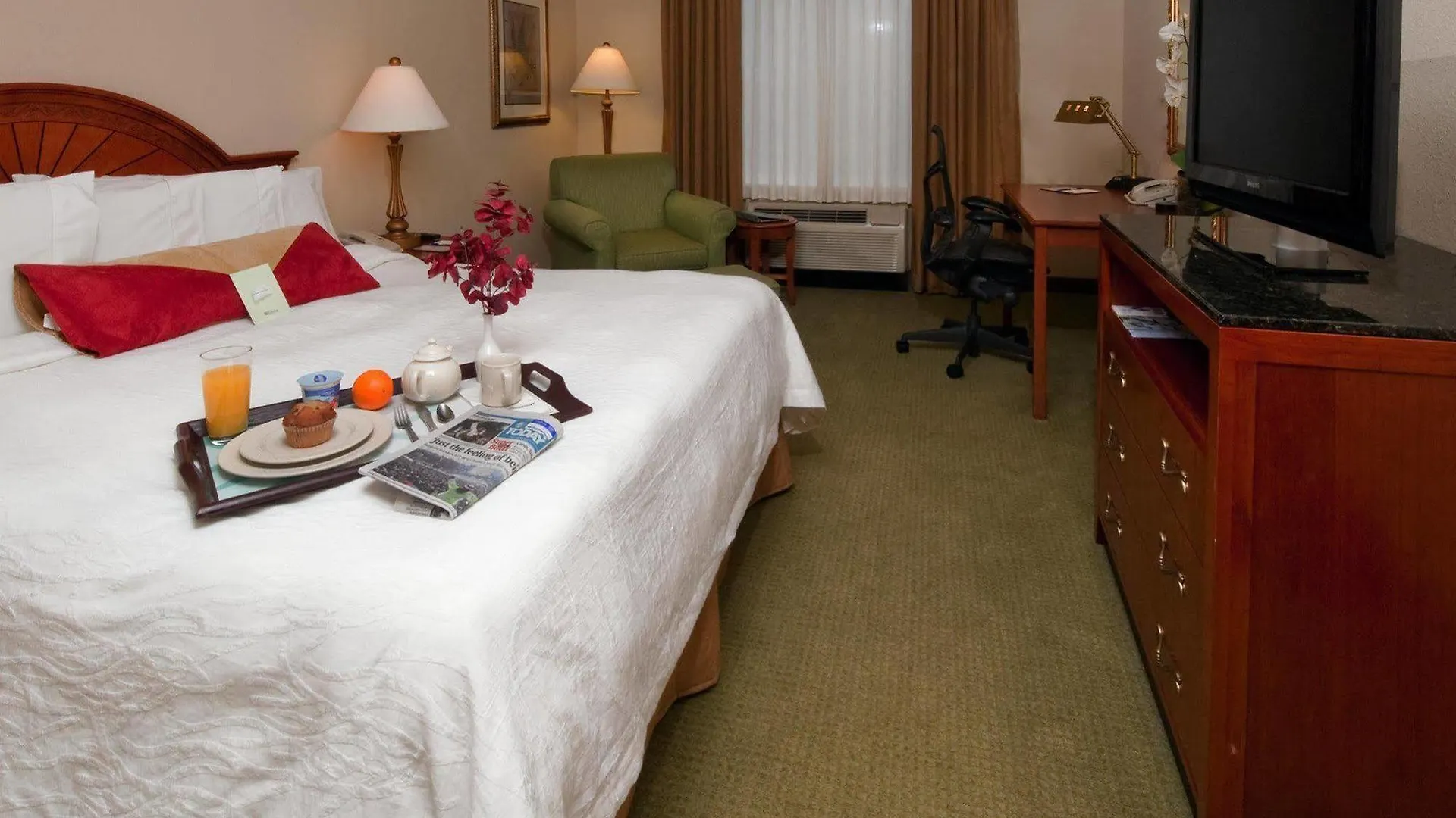 Hilton Garden Airport Savannah