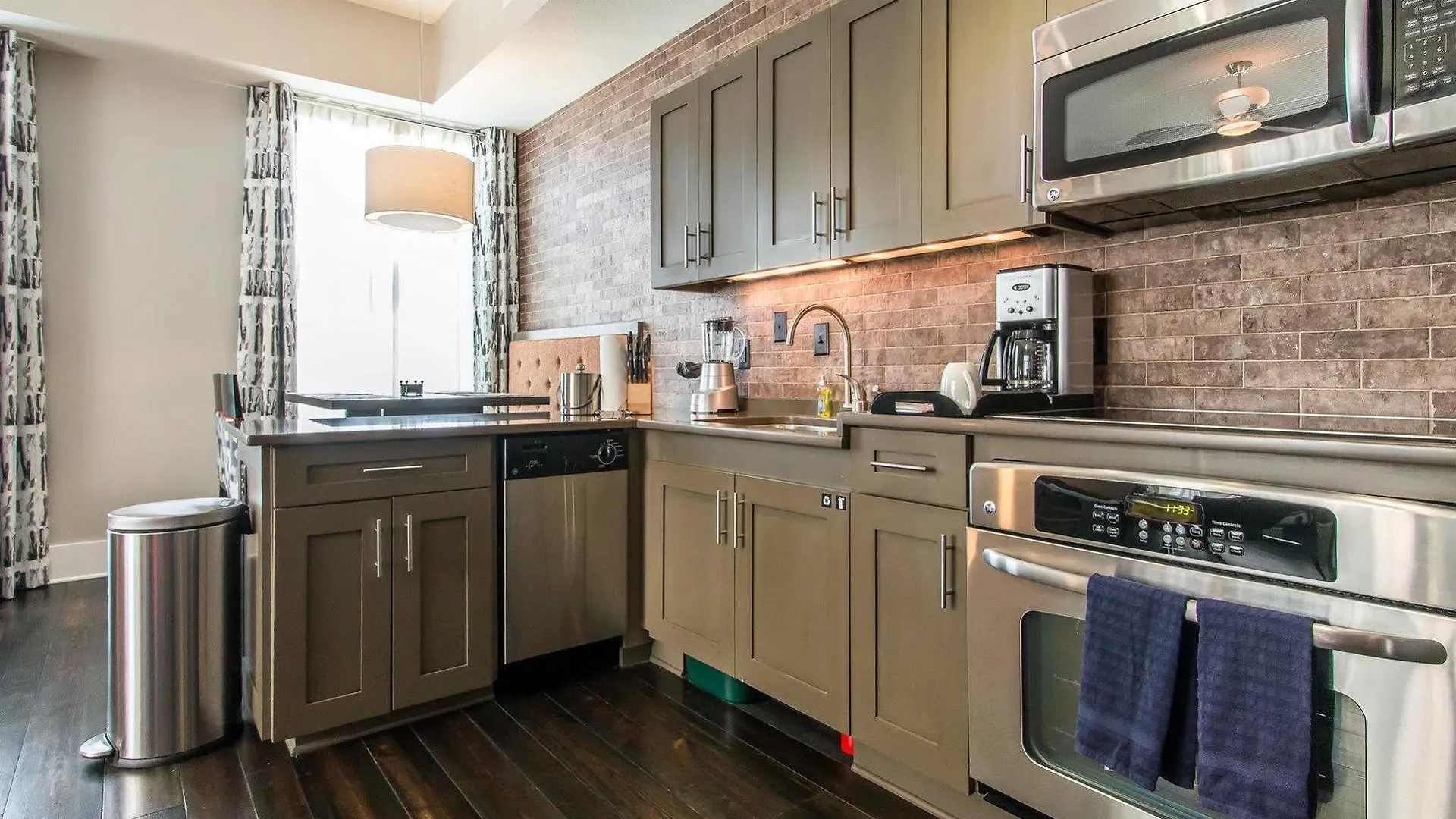 Apart Otel Bluegreen Vacations Homes At Ellis Square, Ascend