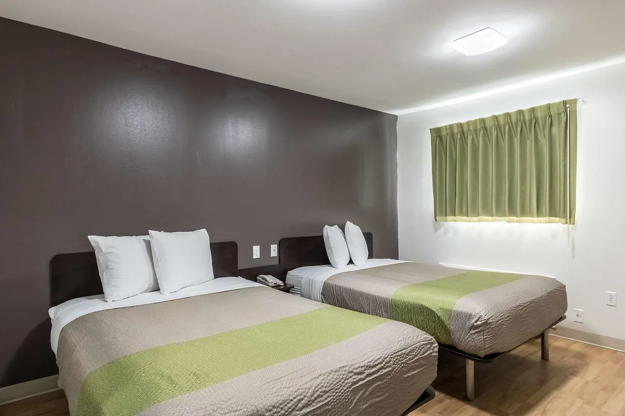 Otel 6-savannah, Ga 2*
