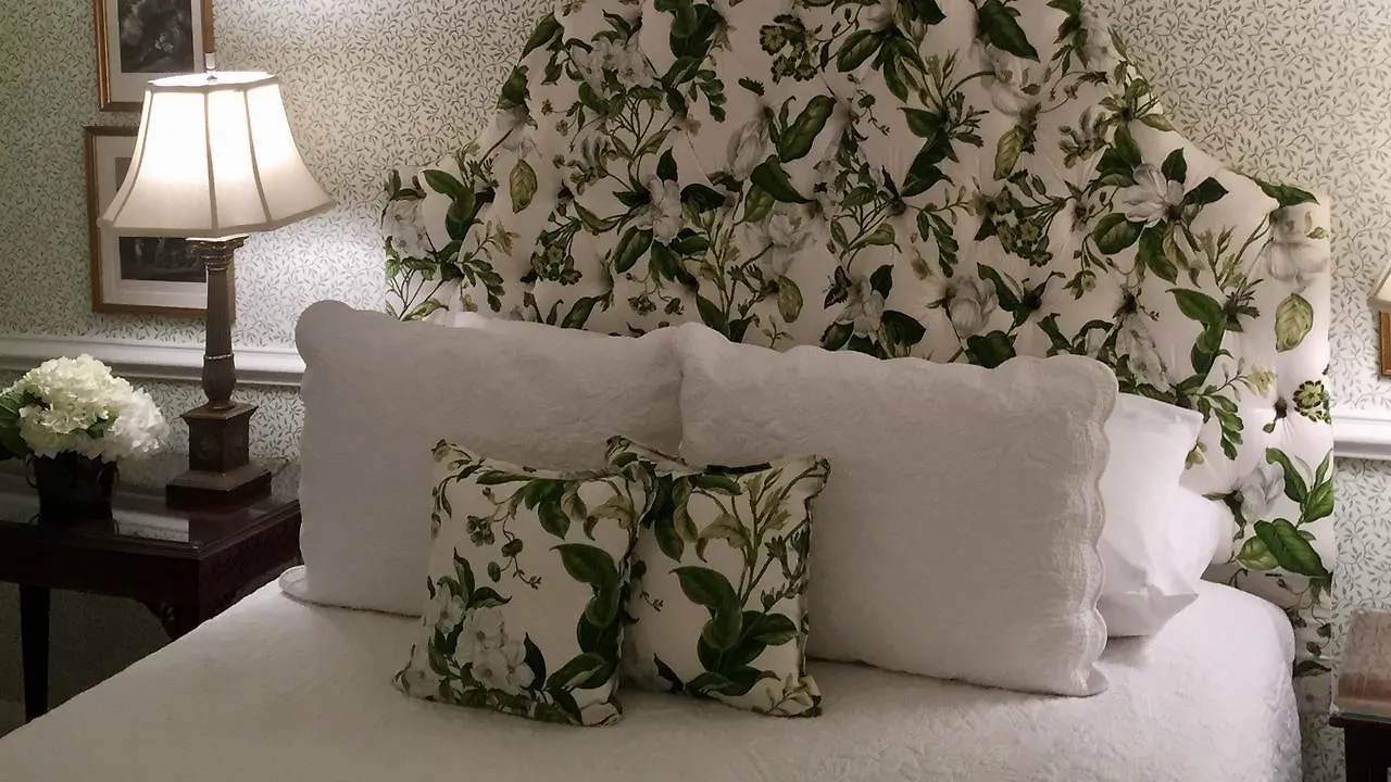 Bed and Breakfast Catherine Ward House Σαβάνα