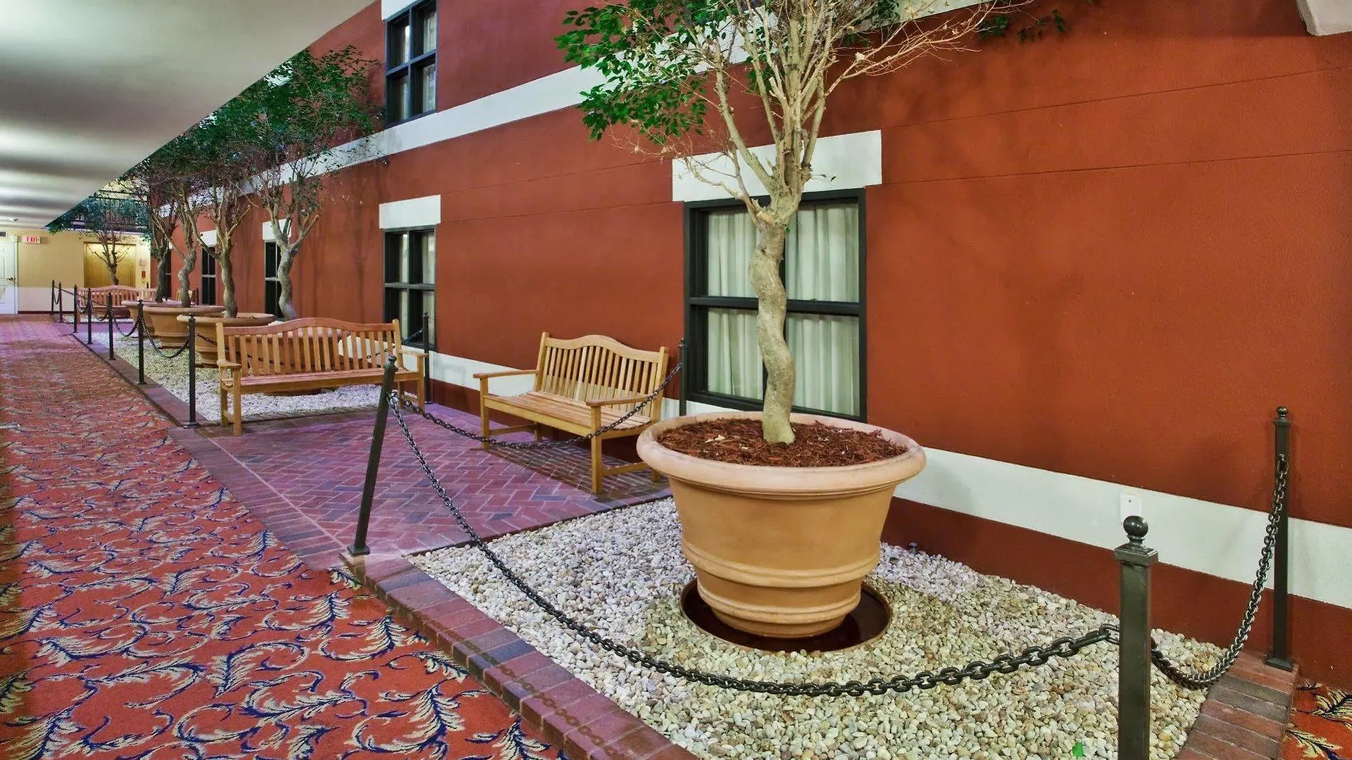 Hotel Staybridge Historic District 3*