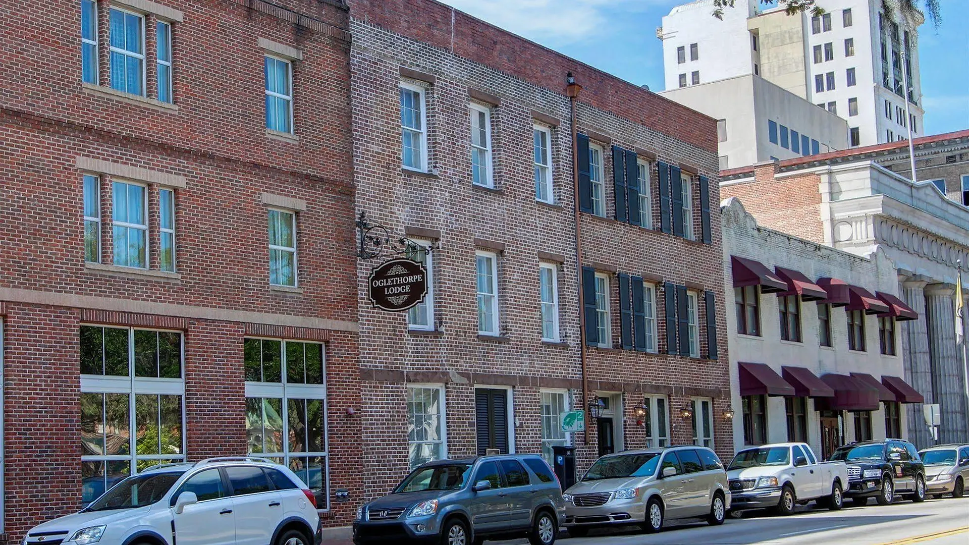 Oglethorpe Hotel *