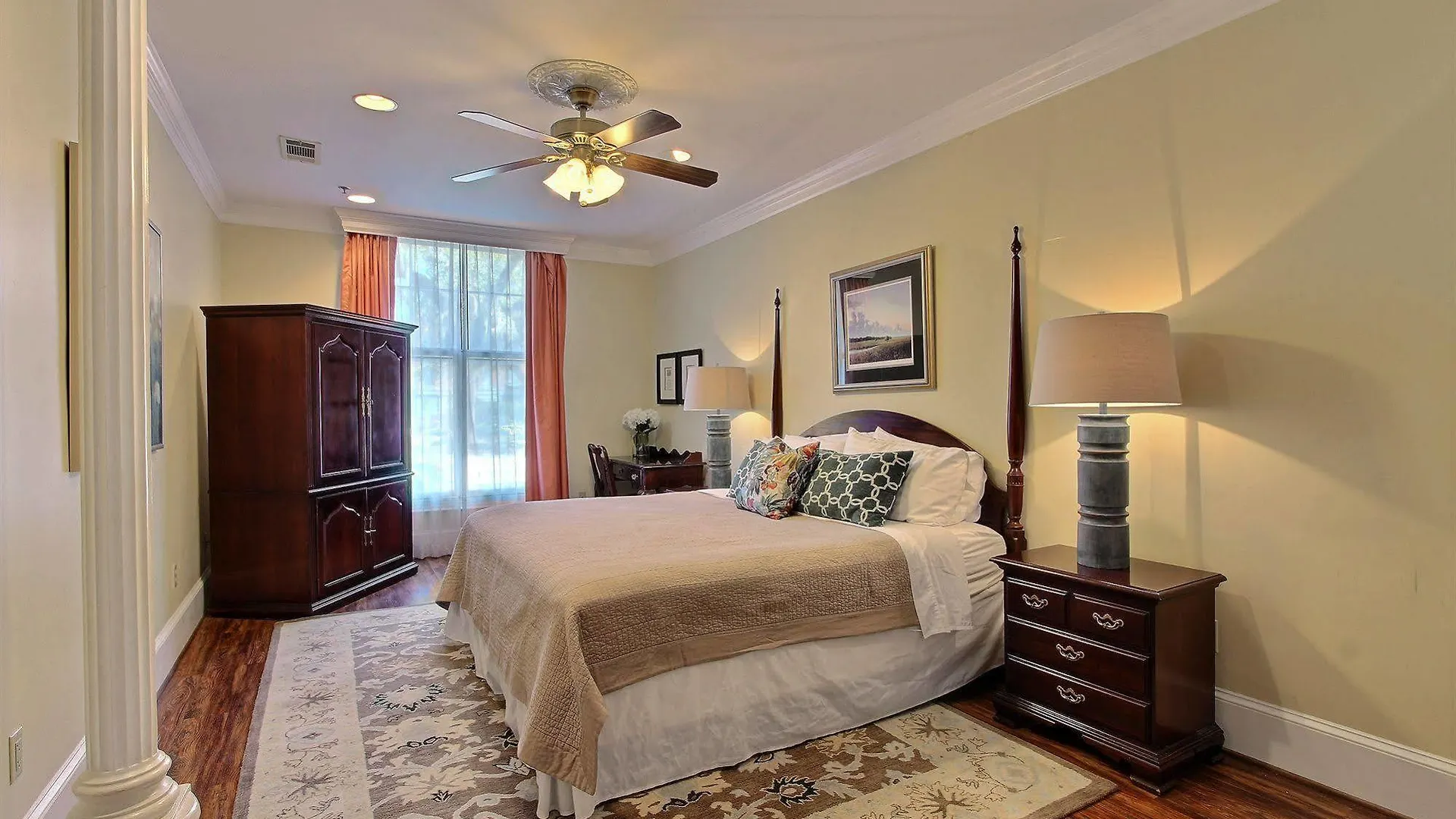 Hotel Oglethorpe