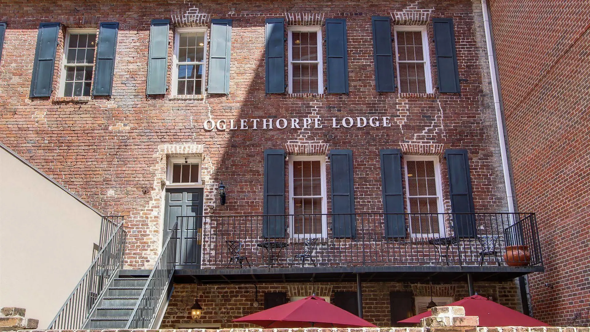 Oglethorpe Hotel *