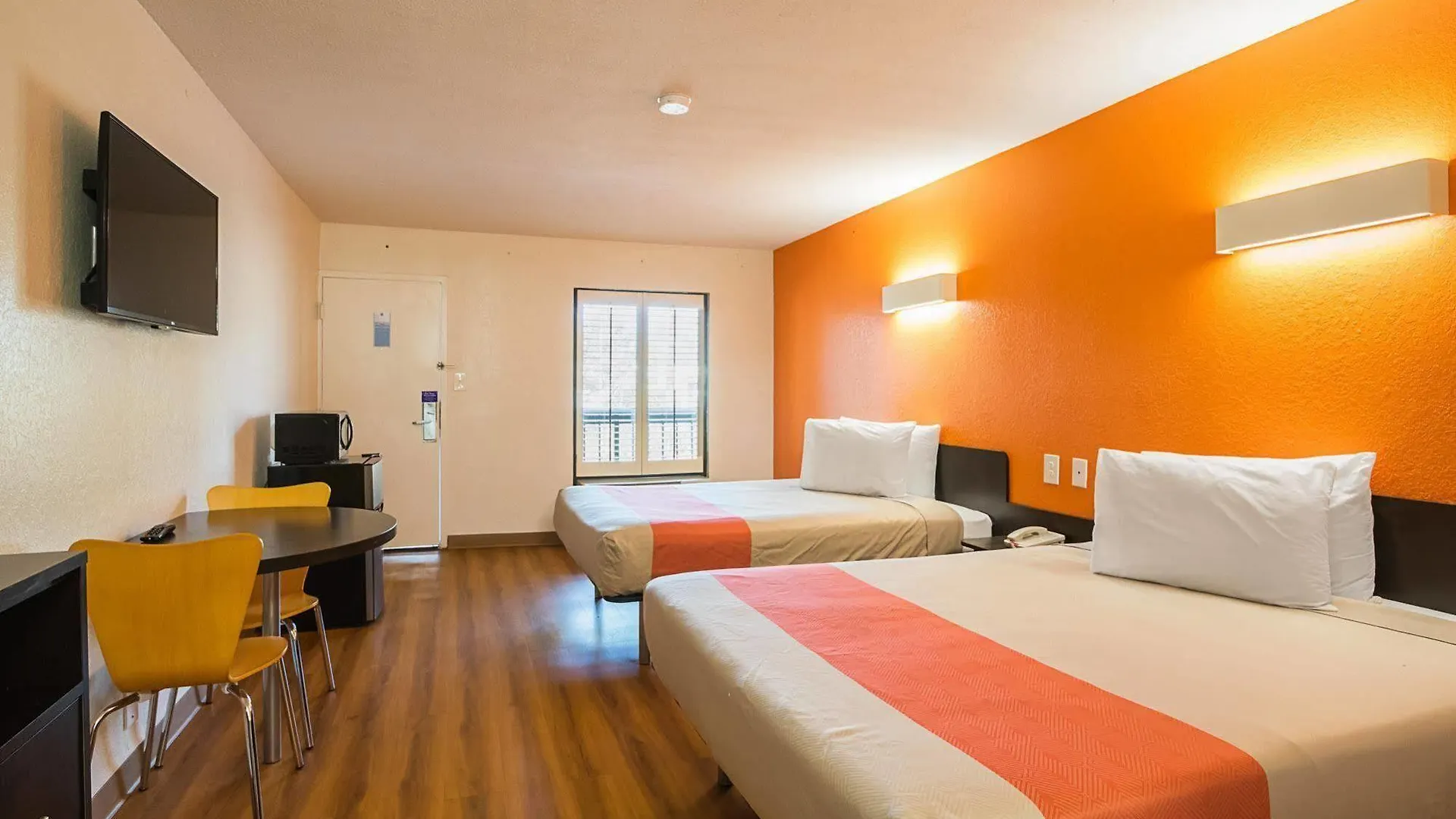6-savannah, Ga - Midtown 2* Savannah